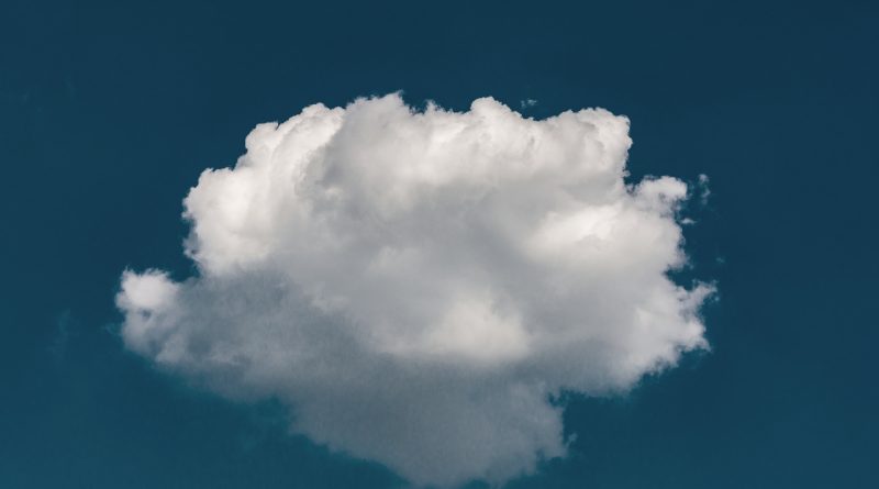 Petra Kerman: Oblak